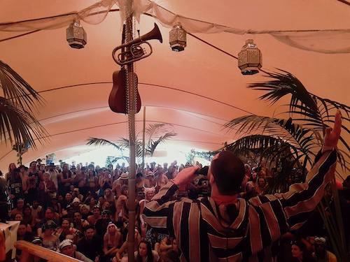 Starma-Llama-Media-Festivals16